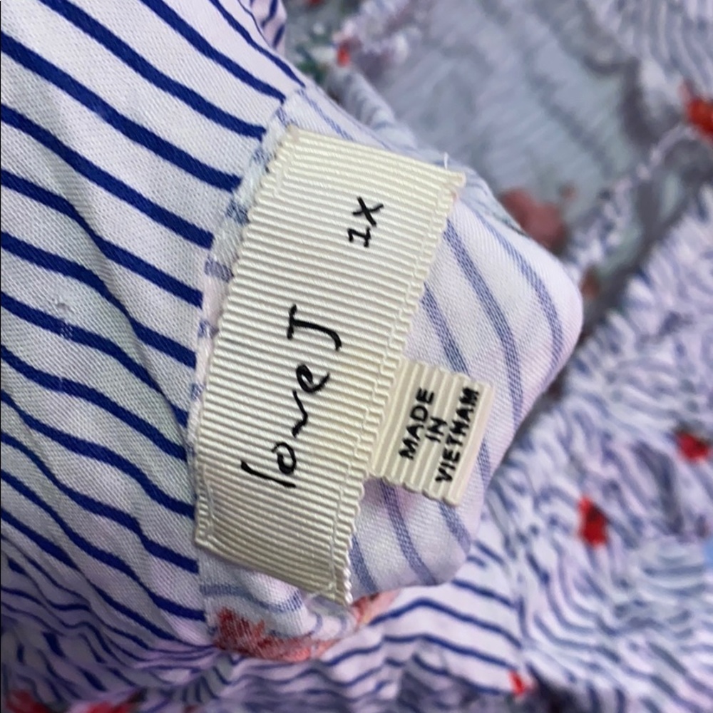 Blouse - Picture 3 of 3
